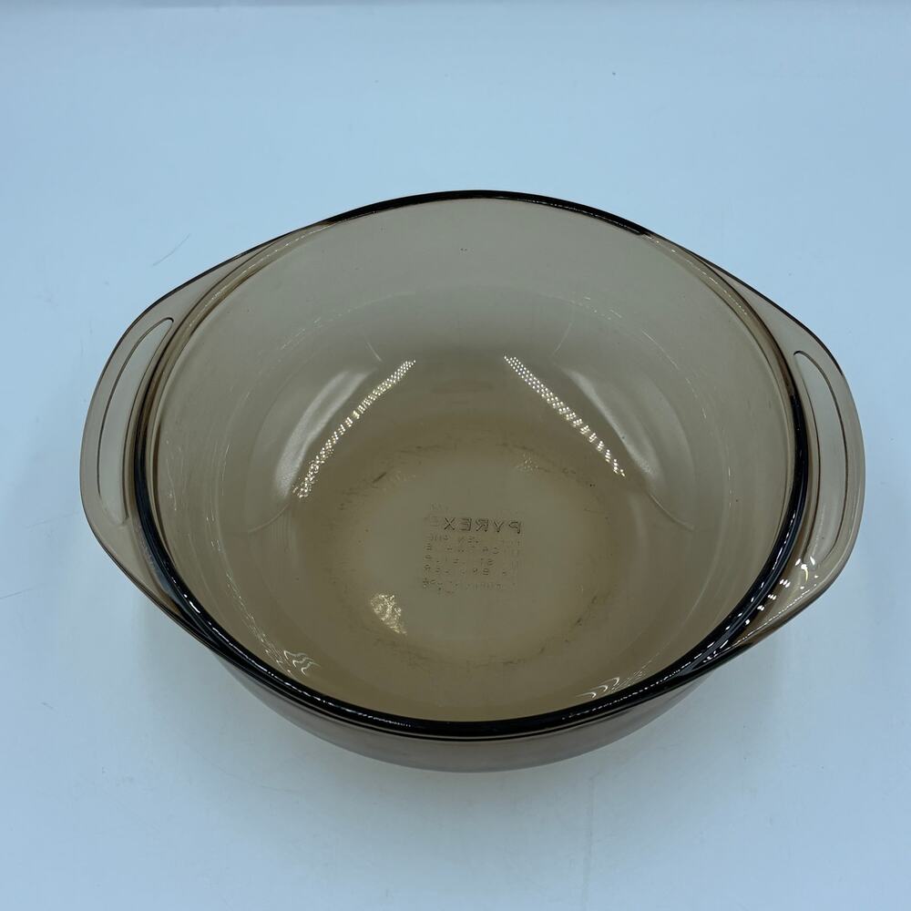 Vintage PYREX Amber Glass 1.5L Round casserole Dish Model 023 NO LID
